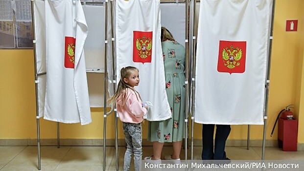 Политолог Журавлев: Участие россиян в выборах показало провал планов противника