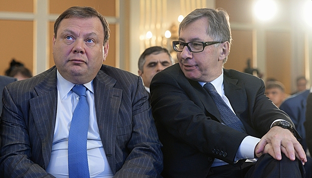 Холдинг Фридмана и Авена подал иск к Украине на $1 млрд