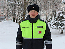 Жительница Пензы поблагодарила инспекторов ДПС за помощь её сыну 