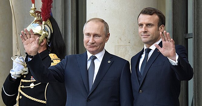 Valeurs actuelles (Франция): Макрон делает шаг навстречу России в интересах Европы