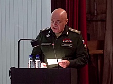 Замглавы МО РФ проверил организацию обеспечения войск ЦВО финансами