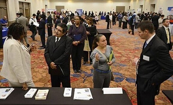 Заявки по безработице в США сократились на 13 тысяч