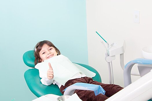 Идем к стоматологу: профилактические осмотры малышей