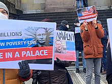 В городах по всему миру прошли акции в поддержку Навального