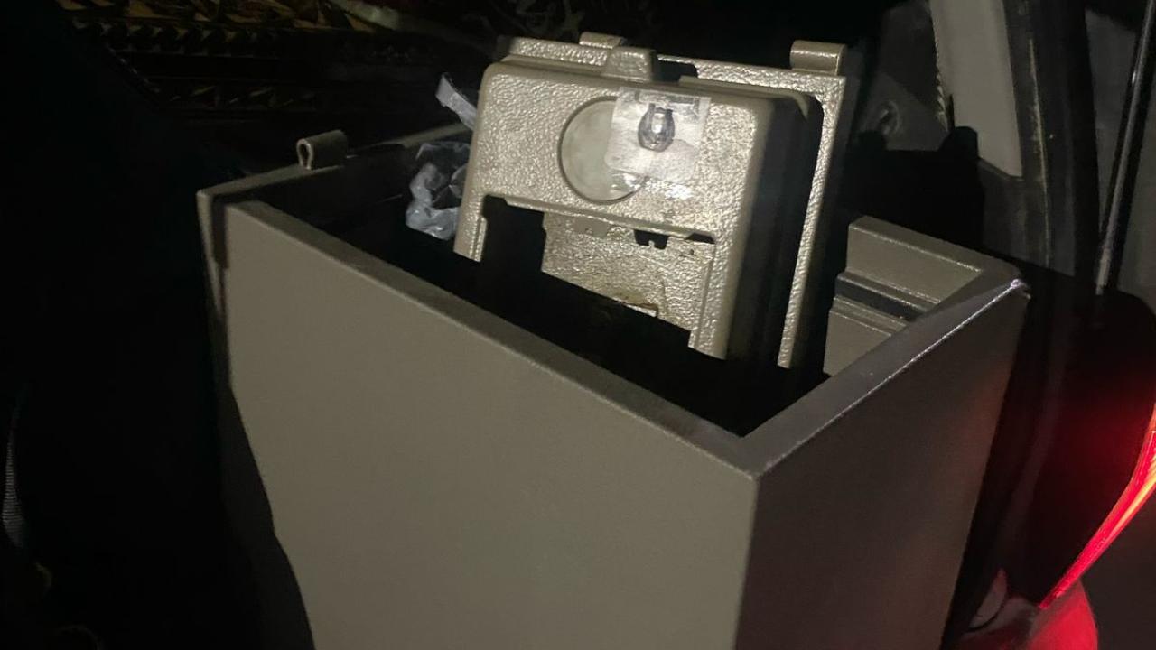 Полицией задержан житель Якутии, похитивший украшения из дома подруги, пока та спала у него в гостях