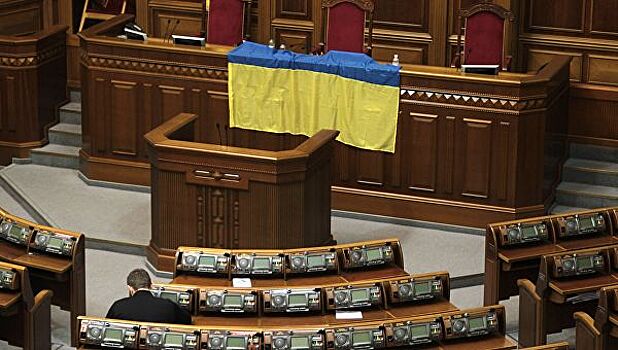Депутаты добиваются отставки председателя Рады