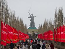 Добровольцы доставят Вечный огонь на Мамаев курган