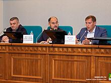 Общественные наблюдатели посетили очередное расширенное совещание, прошедшее под руководством главы Владивостока