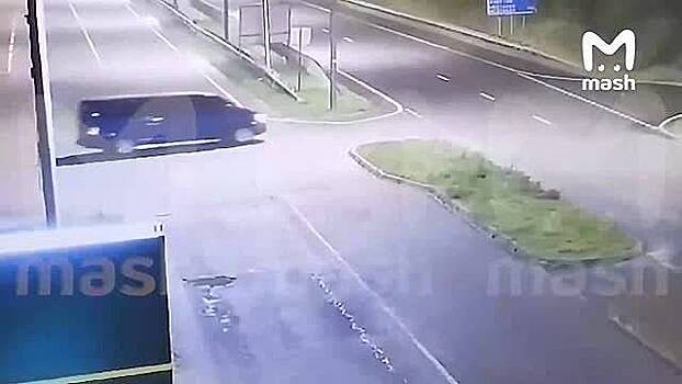 Задержание ФСБ гражданина Германии по подозрению в подрыве станции попало на видео