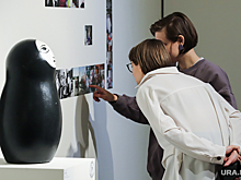 В Ельцин Центре открылась выставка про мам и дочерей