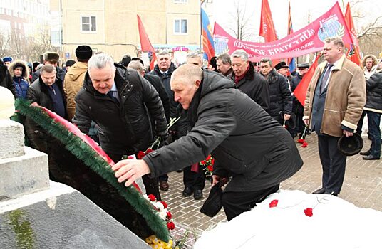 В Калуге почтили память солдат, погибших в Афганистане