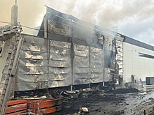 Сгоревший логистический центр Sparrow Park во Львове показали на видео