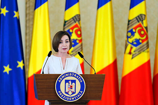 Санду обвинили в попытке превратить Молдавию в военный полигон ЕС