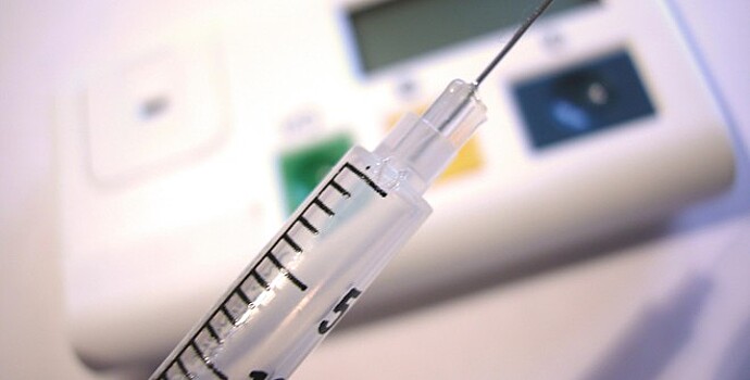 Фармацевт в США вколол пациентам инсулин вместо прививки от гриппа