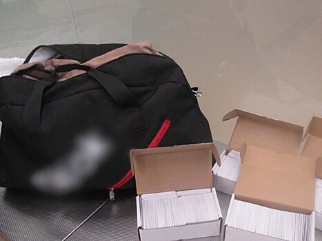 Красноярская таможня пресекла нелегальный ввоз почти 900 сим-карт