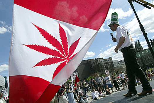 Корейцам запретили курить марихуану в Канаде