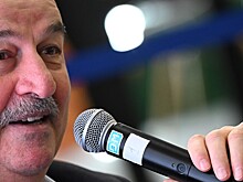 Министр спорта Казахстана назвал неудачной шутку Черчесова про казахский язык