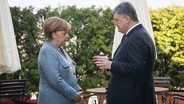В Германии пройдет встреча Меркель, Макрона и Порошенко
