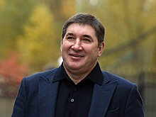 Кожевников о Гашеке в чешском сенате: «Конченый негодяй и гнилой мужик – флаги меняет на каждом повороте. И раньше считал, что его русофобские заявления – это выборная кампания»