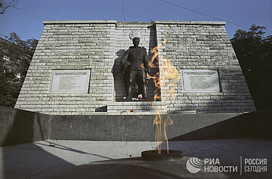 Бронзовый солдат как Русский гештальт Эстонии