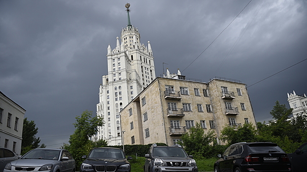 Парковки в Москве будут бесплатными в среду