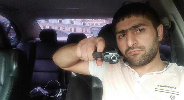 Виновник ДТП на Невском был лишён прав с прошлого года