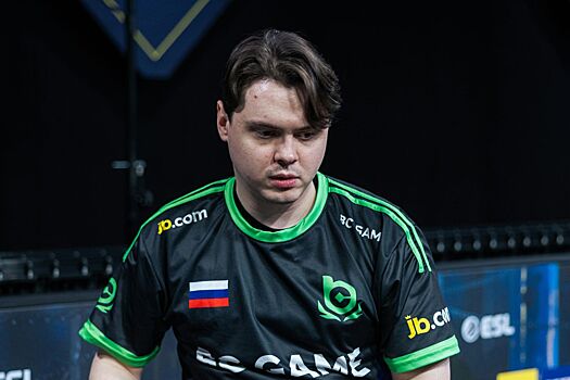 electroNic и s1mple вышли в в групповой этап IEM Krakow 2026 по CS 2