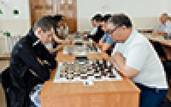 Липецкие машиностроители провели турнир по быстрым шахматам прошел в Липецкой области