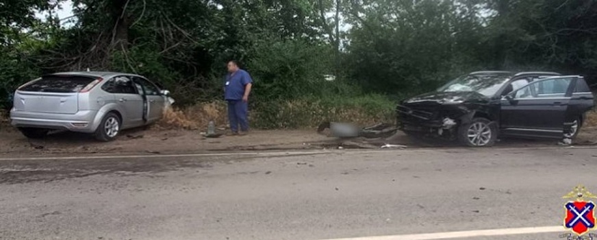 В Волгограде пострадали четыре человека в результате массового ДТП