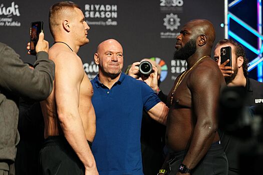 Павлович — Розенстрайк: ориентировочное время начало боя на UFC Fight Night 250 — 21:00