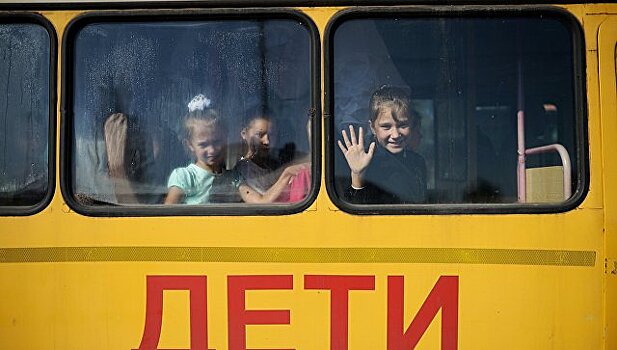 Запрет на перевозку детей в старых автобусах отложили