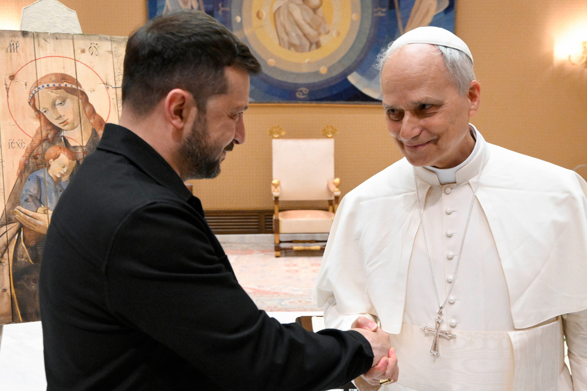 Зеленский подарил папе Римскому убийственную икону