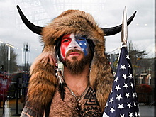 Шаману грозит до 20 лет тюрьмы за штурм Капитолия