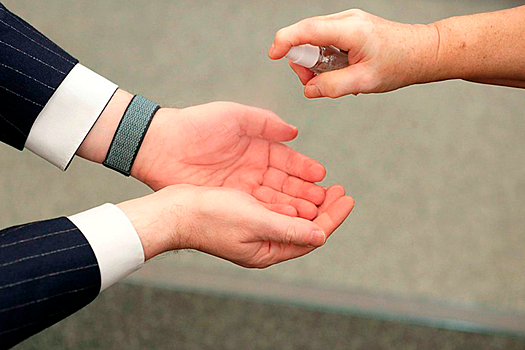 Эксперт назвал необычные подарки, которые россияне хотят получить на Новый год