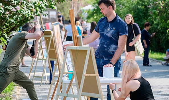 В Волгограде под открытым небом прошел необычный творческий фестиваль