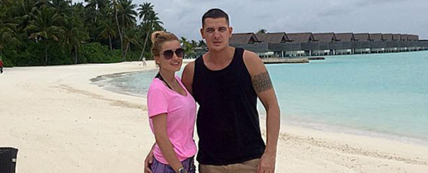 Супруги Ксения Бородина и Курбан Омаров сбежали в теплые края