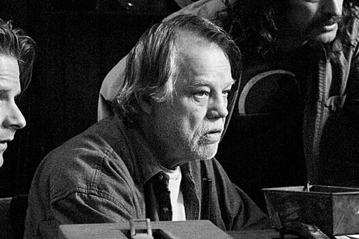 Умер актер, сыгравший в фильмах о Джеймсе Бонде
