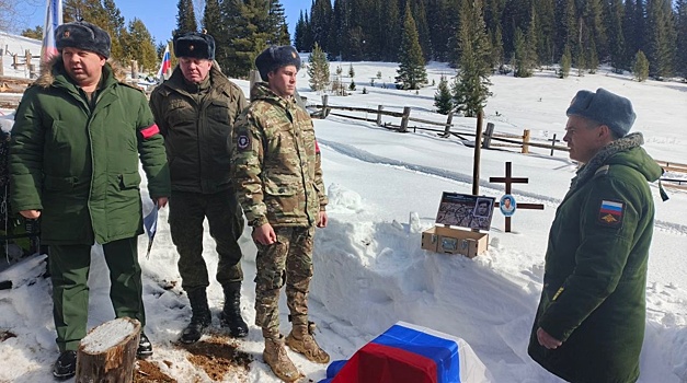 Поисковики Курской АЭС доставили останки бойца Красной армии родственникам в Сибирь