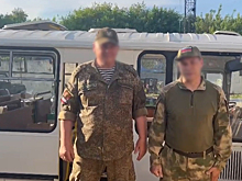 Автобус для перевозки бойцов и гуманитарную помощь отправили из Нижегородской области в зону СВО