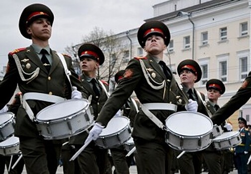 В связи с подготовкой военного парада к 9 Мая площадь Минина будет перекрываться