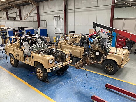 Армия Великобритании получит электрические Land Rover Defender