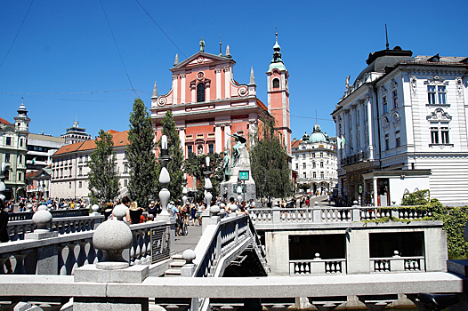 В Словении разрешили проведение массовых мероприятий с участием до 50 человек