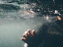 Мост, с которого упал мужчина и заживо сварился в кипятке, снесли в Новосибирске