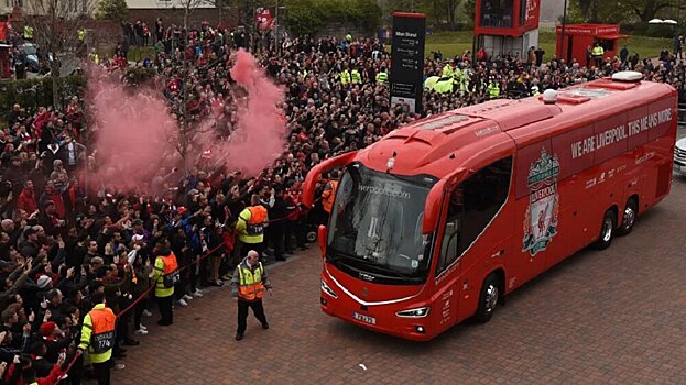 «Ливерпуль» попал в пробку по пути на финал ЛЧ. Автобус команды двигался без полицейского сопровождения и приехал на 20 минут позже «Реала»