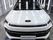 Директор автосалона о "Москвиче 3": "Продажи уже вовсю идут"