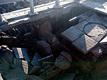 На Адмиралтейской провалился тротуар