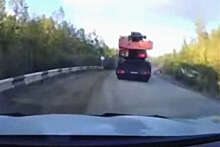 В Якутии автокран с отказавшими тормозами протаранил три автомобиля