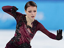 Автомобильный бренд вручил олимпийской чемпионке Анне Щербаковой машину