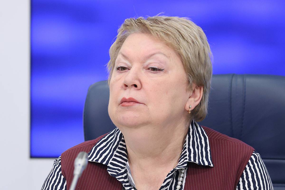 На ПМЭФ прокомментировали выход России из Болонской системы