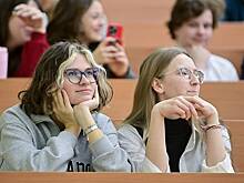 В Госдуме предложили отменить плату за обучение в колледжах